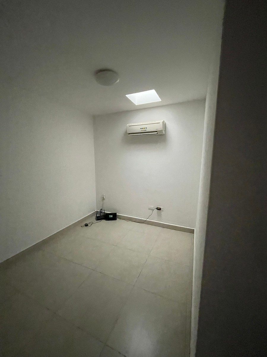 Sala de estudio, foto 13 de 19