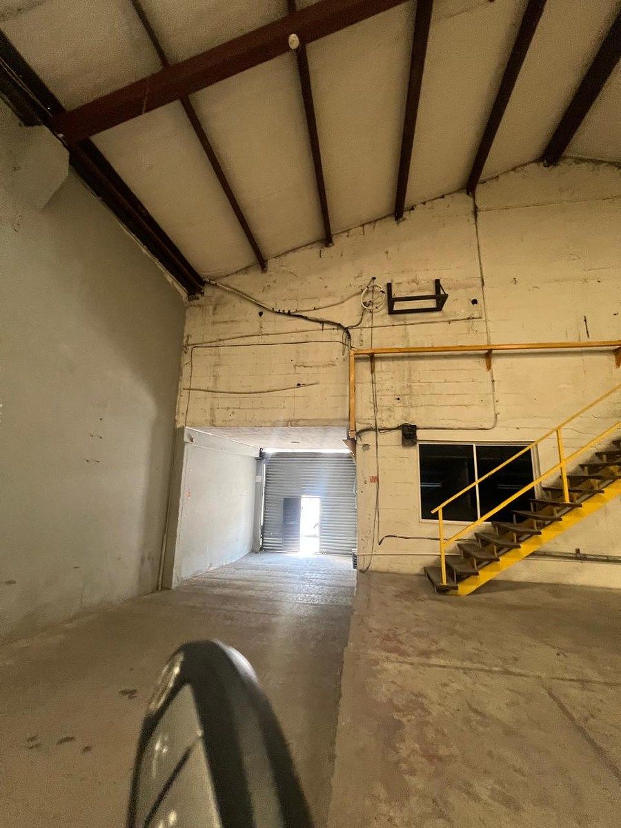 Galpão comercial em Burócratas del Estado, Monterrey, foto 4 de 9