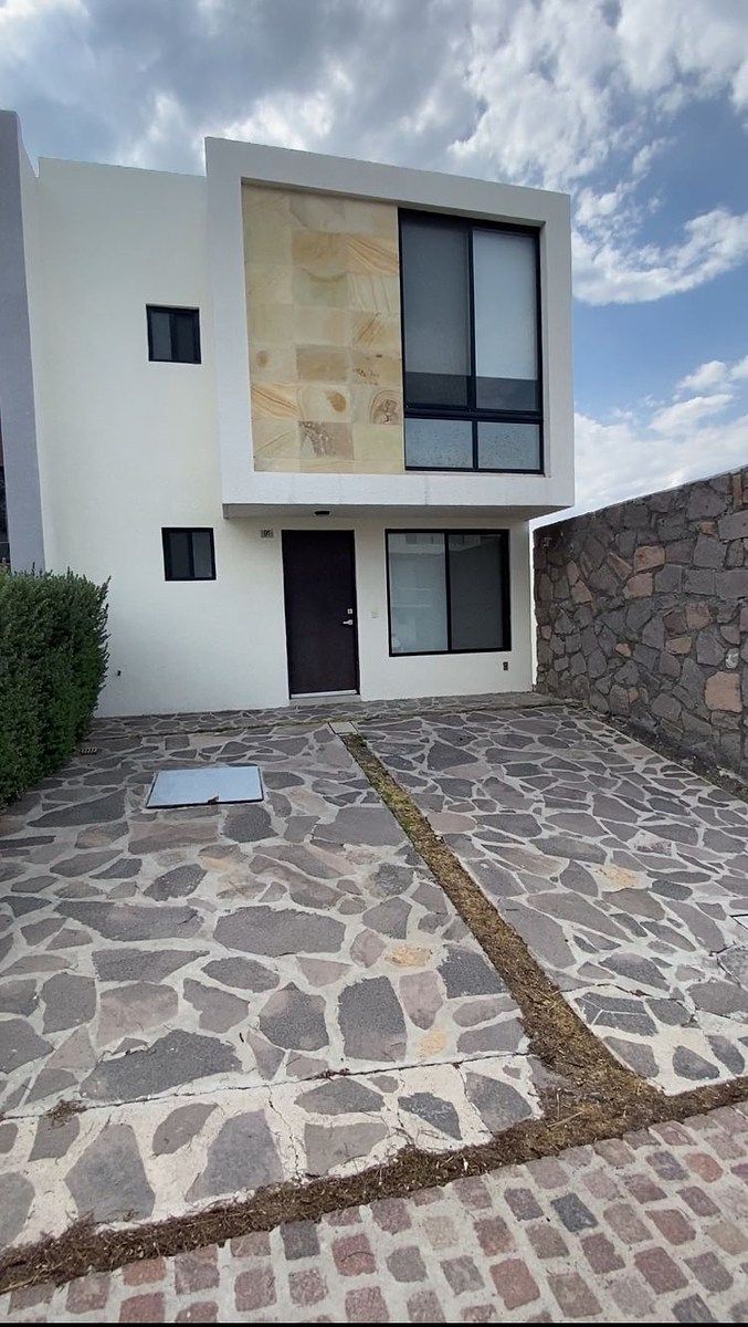CASA PARA ALUGAR em THANDI ZIBATA QUERETARO, foto 1 de 37
