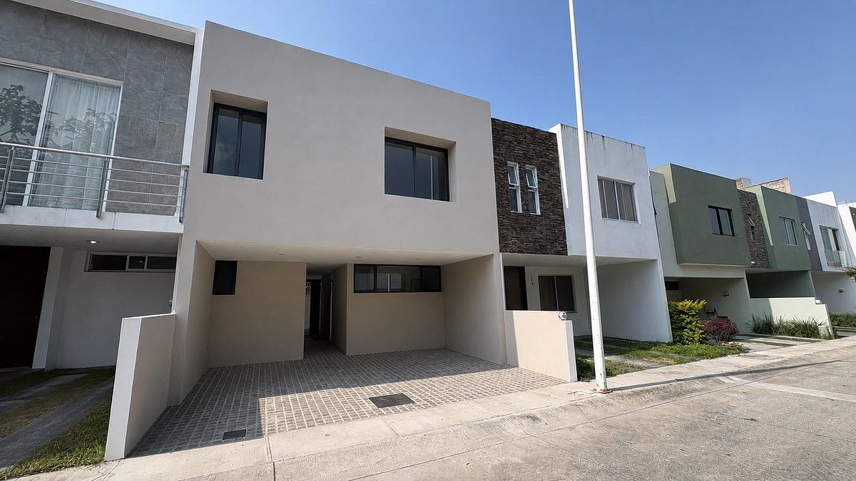 CASA NOVA PRONTA PARA ENTREGA EM SETEMBRO, foto 1 de 12