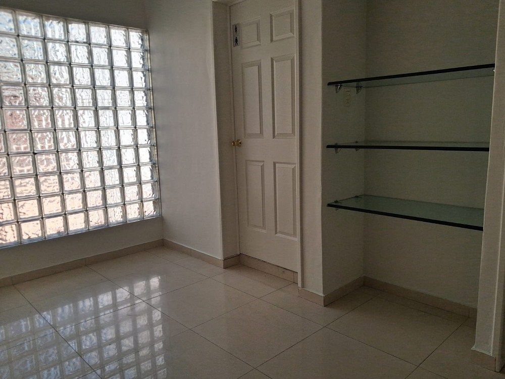 House with land use for rent in Veronica Anzúres, photo 1 of 15