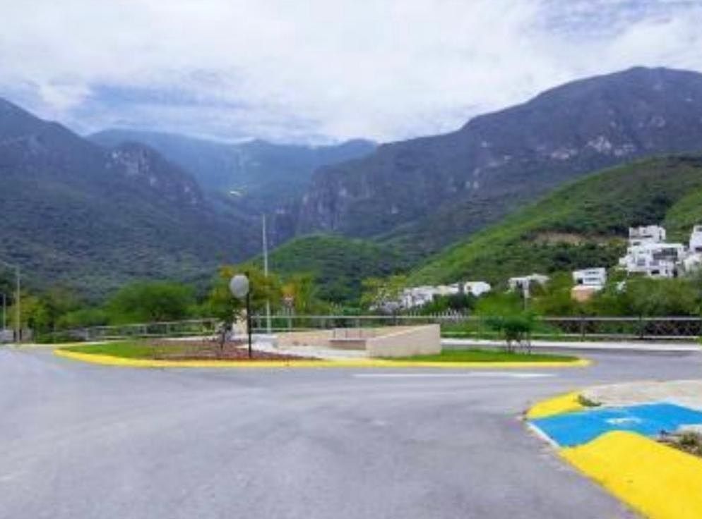 Lote em Sierra Alta 10 Sector, Monterrey, foto 2 de 3