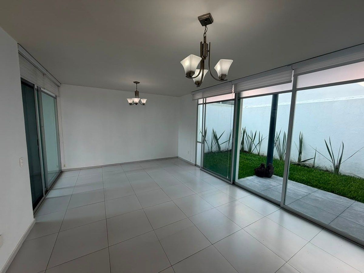 Casa em Nueva Galicia Residencial, Tlajomulco de Zúñiga, foto 3 de 42