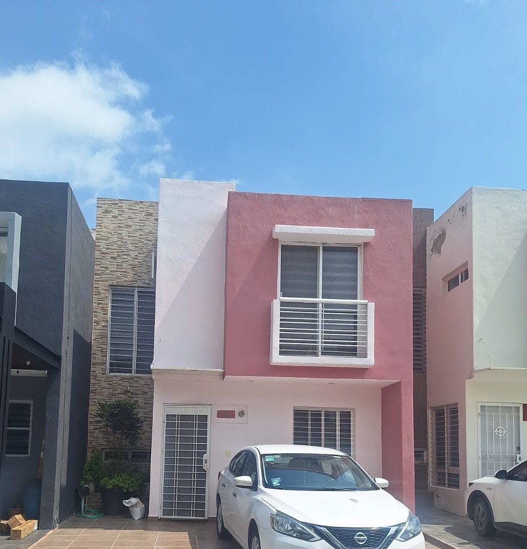 Casa recién remodelada en Fracc. Campo Real, Zapopan, foto 1 de 22