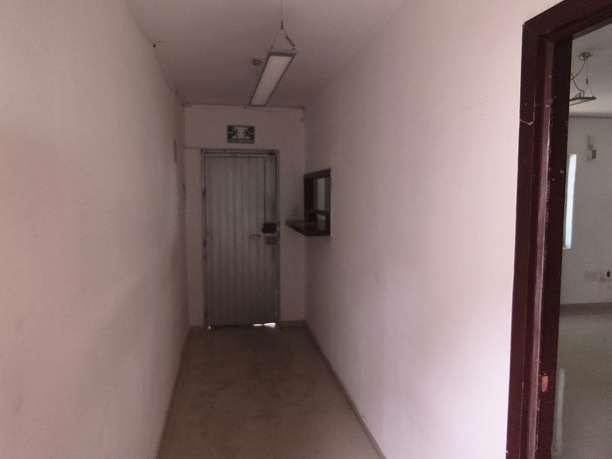 Galpão comercial em La Nogalera, Guadalajara, foto 31 de 31