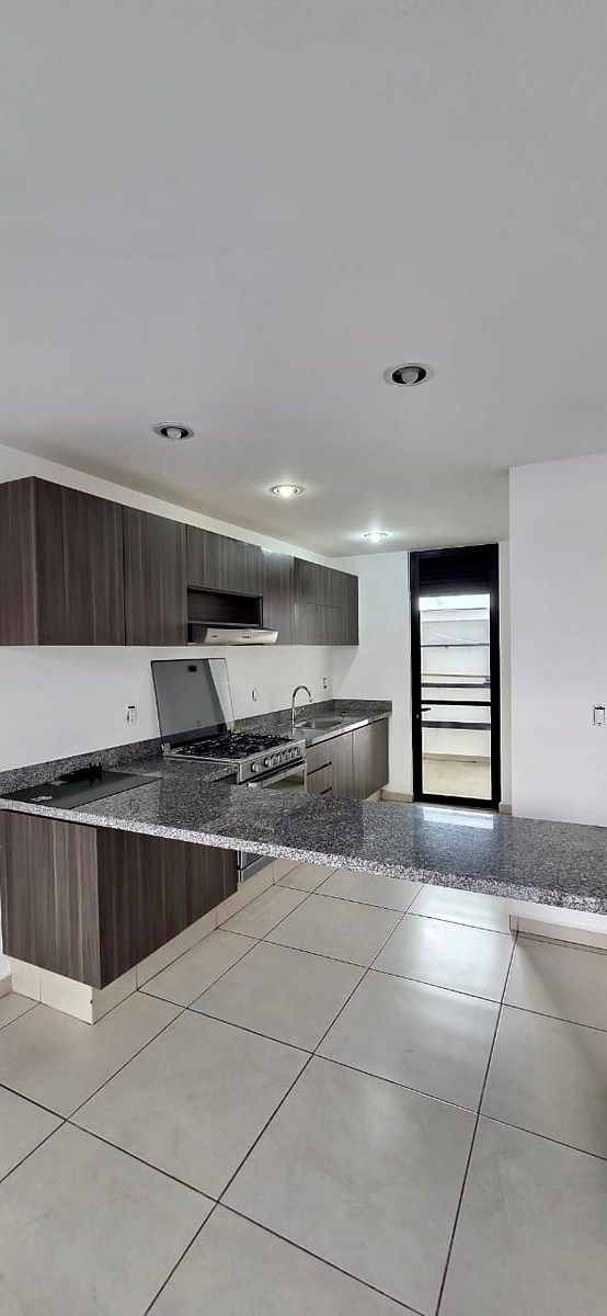 House in Gated Community in Altos Juriquilla, Querétaro, photo 5 of 14