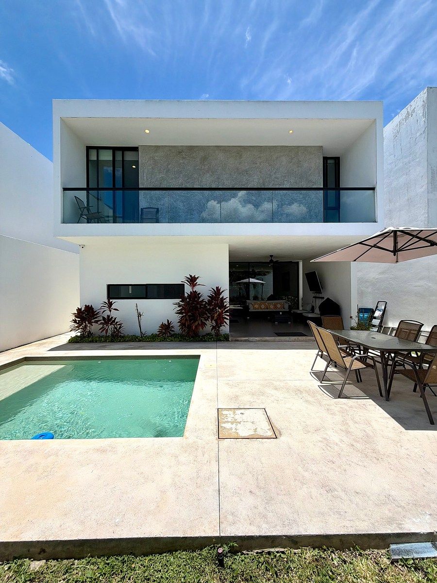 House in Cholul, Mérida, photo 2 of 20