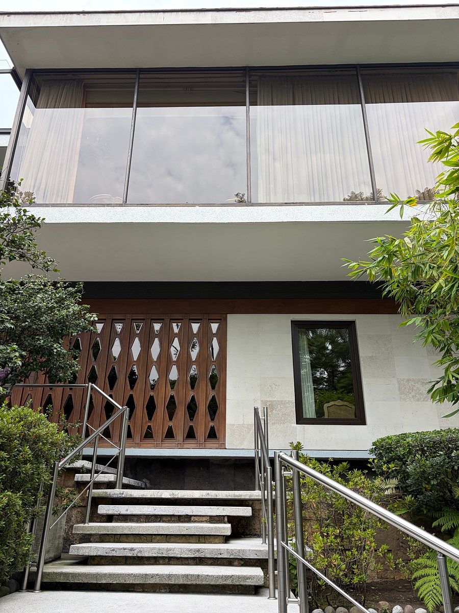CASA À VENDA EM LOMAS DE CHAPULTEPEC IDEAL PARA EMBAIXADA OU FAMÍLIA DIPLOMÁTICA, foto 1 de 48