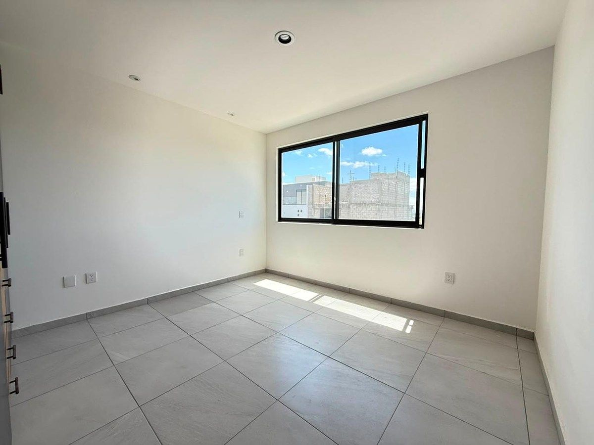 Casa em Rodanta, El Marqués, foto 24 de 28