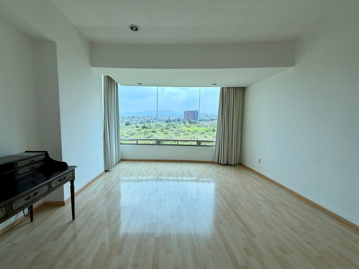Apartment in Hacienda de las Palmas, Huixquilucan, photo 17 of 27
