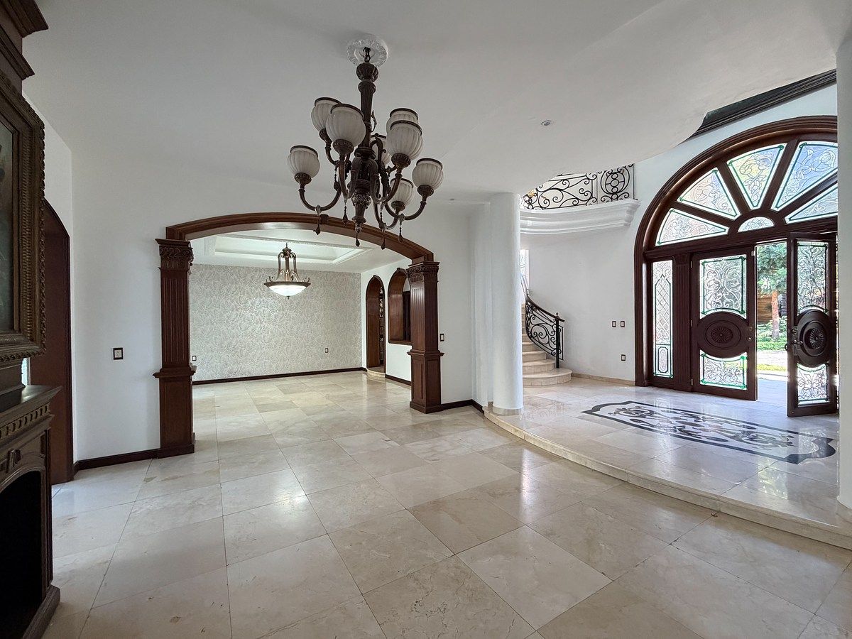 House in Gated Community in Puerta de Hierro, Zapopan, photo 3 of 14