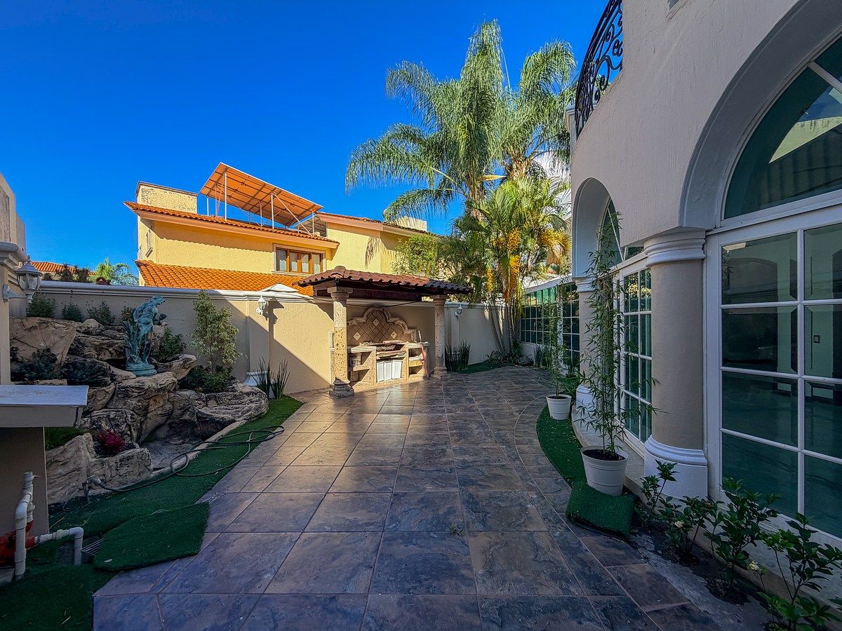 House in Gated Community in Puerta de Hierro, Zapopan, photo 8 of 14