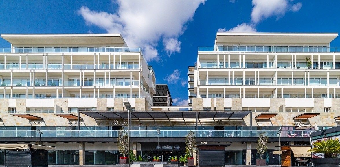 Apartamento mobiliado exclusivo para aluguel na área Campanario, foto 1 de 22