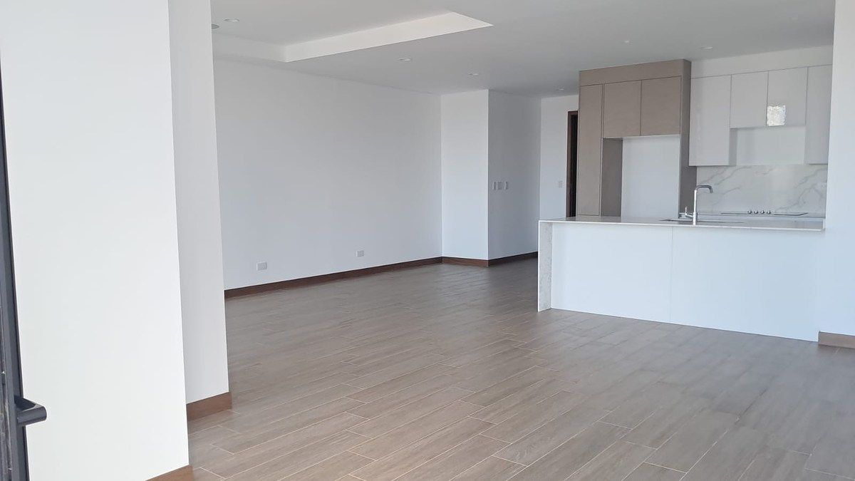 Apartamento en Zona 10, Guatemala, foto 16 de 36