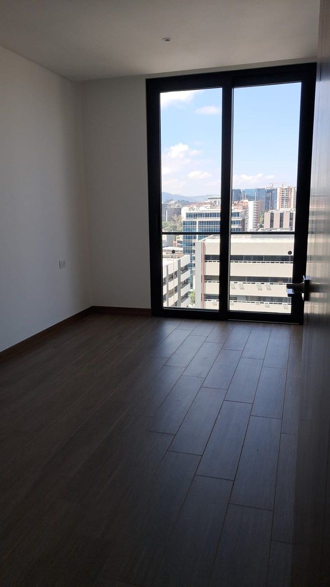 Apartamento en Zona 10, Guatemala, foto 25 de 36