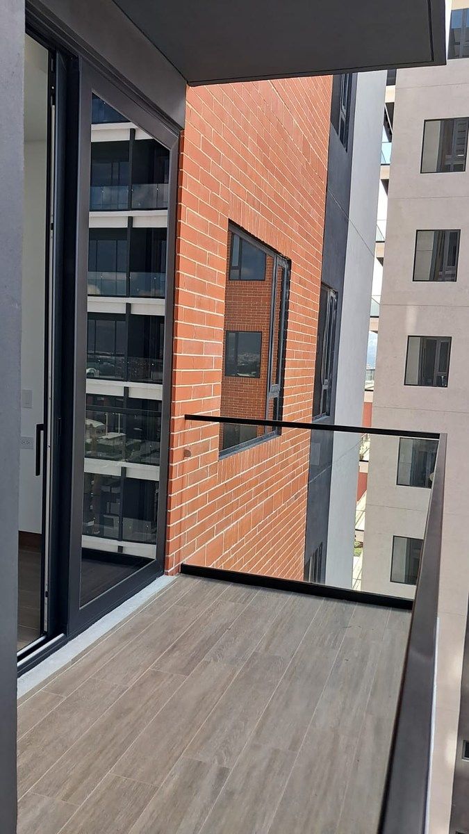 Apartamento en Zona 10, Guatemala, foto 30 de 36