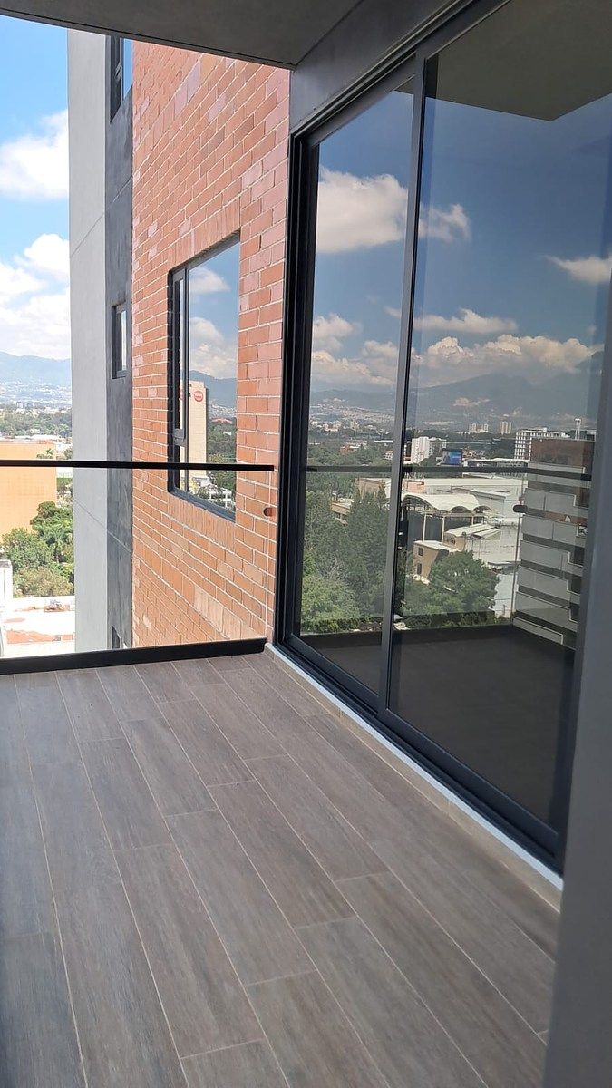Apartamento en Zona 10, Guatemala, foto 32 de 36