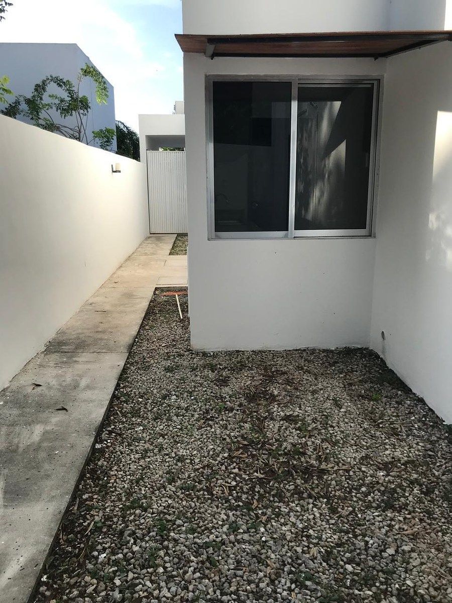 House in Residencial Xcanatún, Mérida, photo 23 of 36