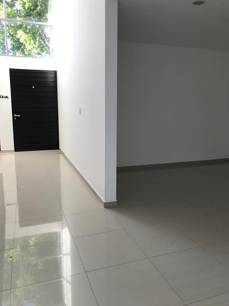 House in Residencial Xcanatún, Mérida, photo 24 of 36