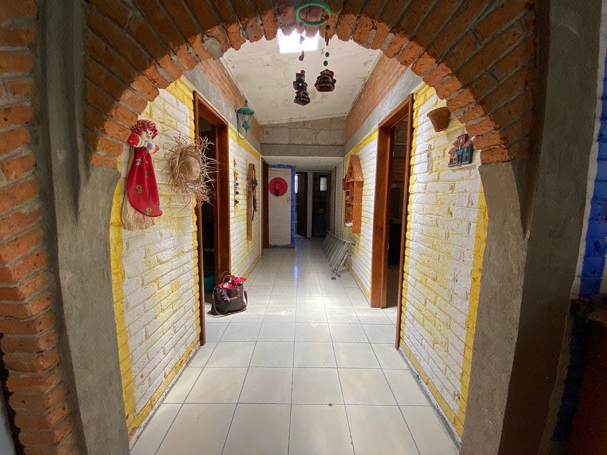 CASA DE FÉRIAS À VENDA EM SAN BARTOLOME AGUAS CALIENTES, foto 1 de 17