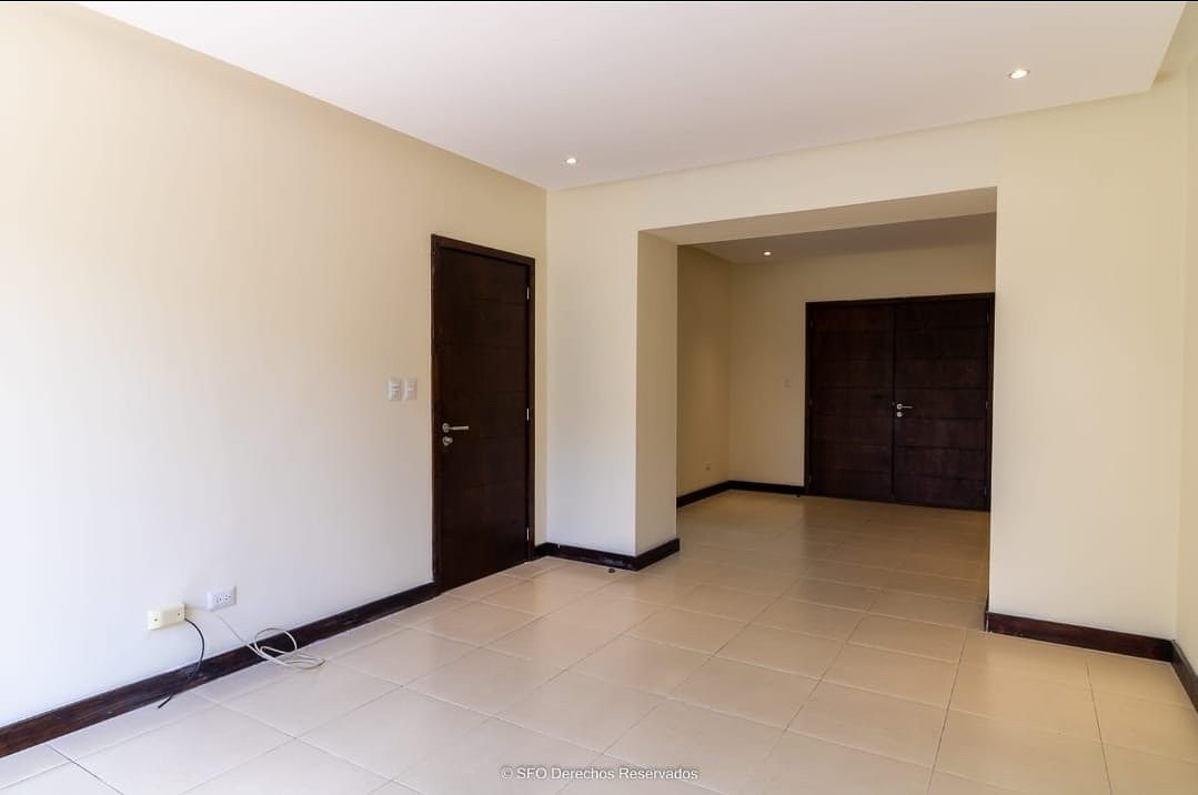 Apartamento de 2 dormitorios excelente ubicación zona 14, foto 1 de 12