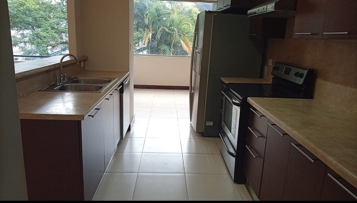 Apartamento en Zona 14, Guatemala, foto 6 de 12
