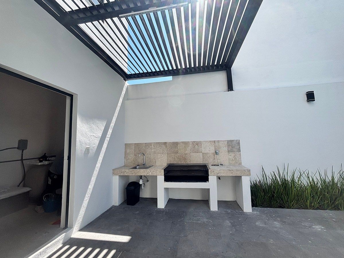 House in Gated Community in San Isidro Juriquilla, Querétaro, photo 23 of 38