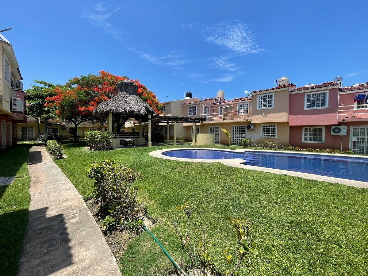House in Llano Largo, Acapulco de Juárez, photo 2 of 10