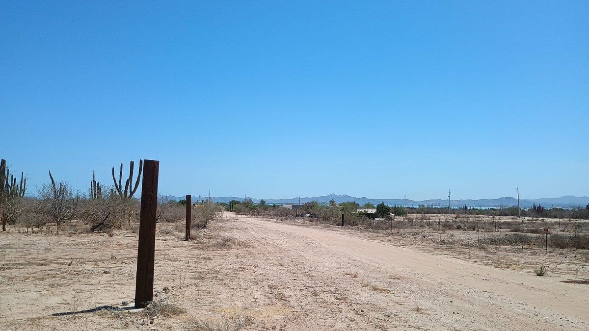 Terreno 690mts Ampliación El Centenario, foto 1 de 3