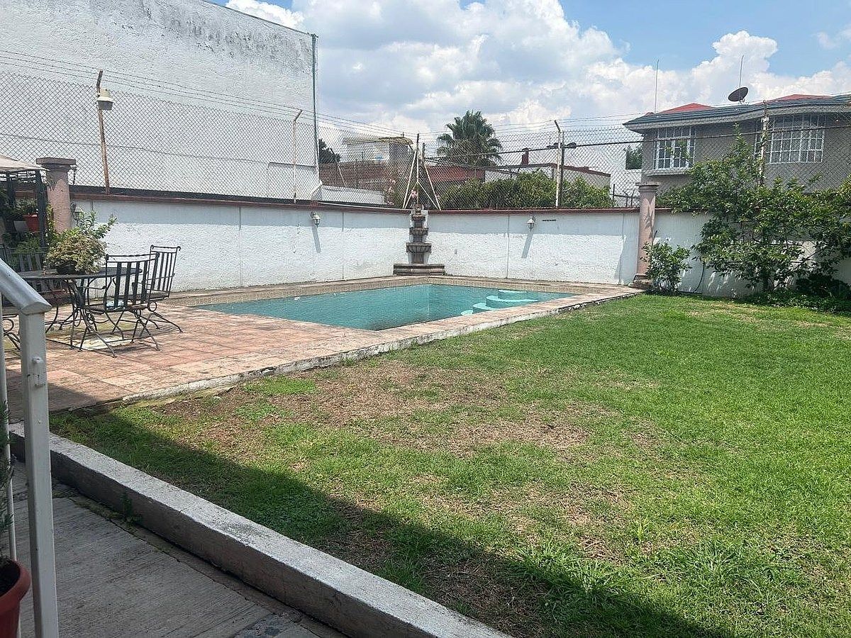 House in Ciudad Satélite, Naucalpan de Juárez, photo 31 of 35