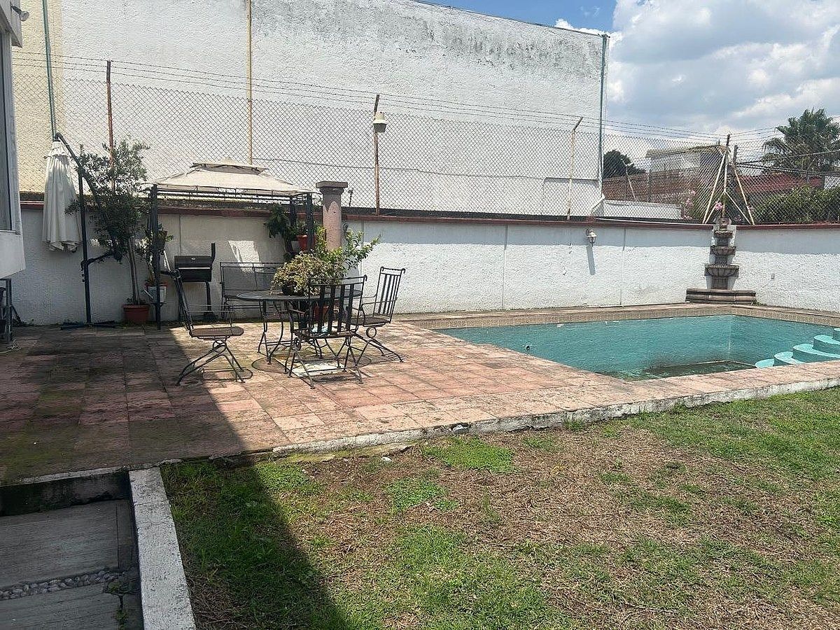 House in Ciudad Satélite, Naucalpan de Juárez, photo 32 of 35