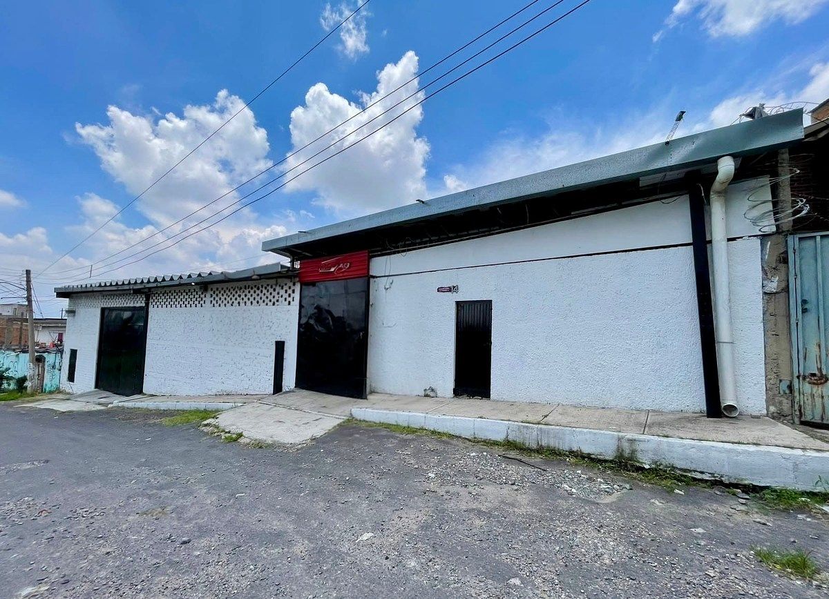 Bodega en Venta o Renta | A Pie de Carretera a Chapala | Las Juntitas, foto 1 de 7