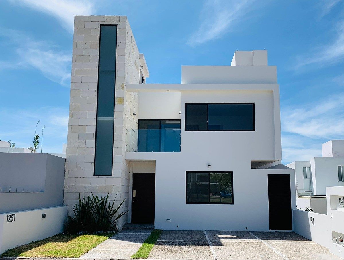 ALUGUEL CASA EM CONDESA JURIQUILLA COM QUARTO NO ANDAR TÉRREO, foto 1 de 12