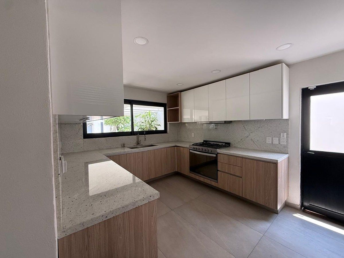 Casa en Rinconada Santa Rita, Zapopan, foto 4 de 26