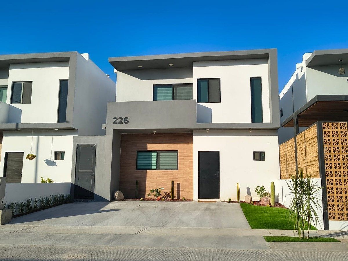 RENTA CASA EN CONDOMINIO CON AMENIDADES Y ALBERCA, foto 1 de 14