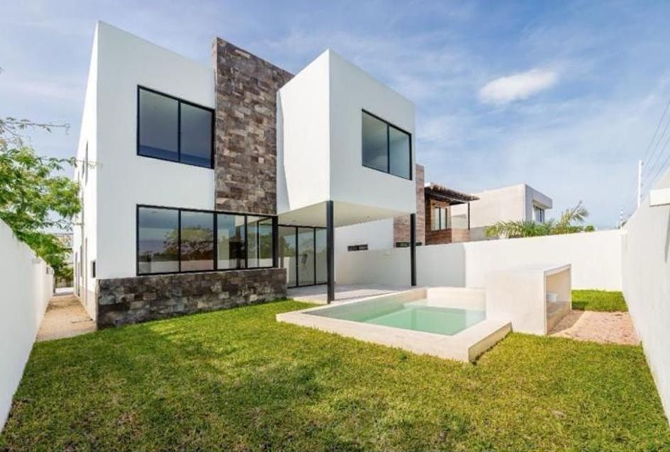 Residencia de lujo equipada en venta en Nortemérida, foto 1 de 10