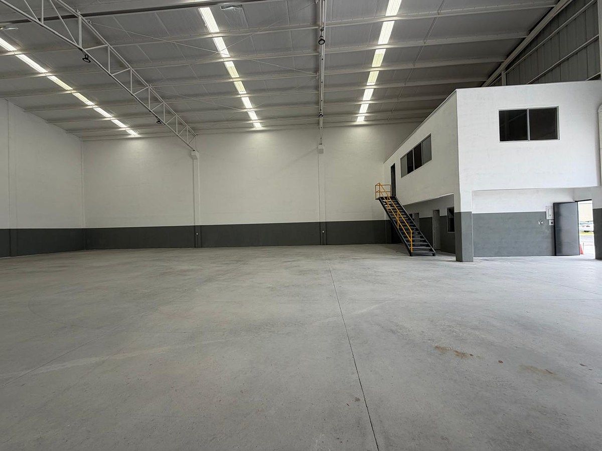 Bodega industrial en Coloniales San Miguel, Guadalupe, foto 3 de 6