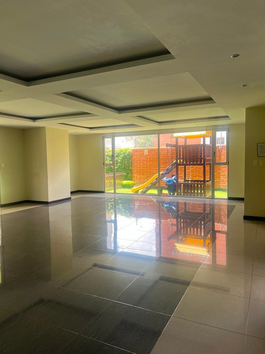 Apartamento en Zona 10, Guatemala, foto 23 de 26