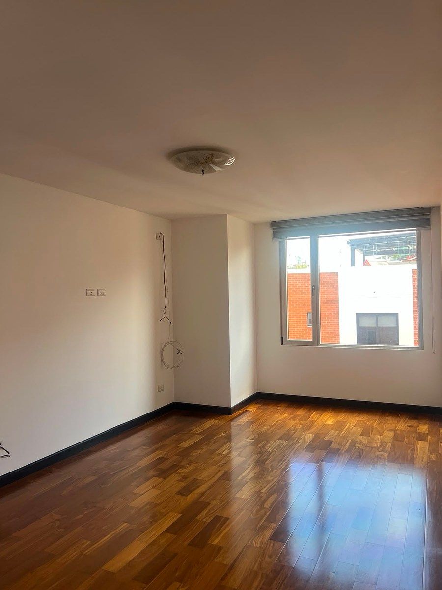 Apartamento en Zona 10, Guatemala, foto 14 de 26