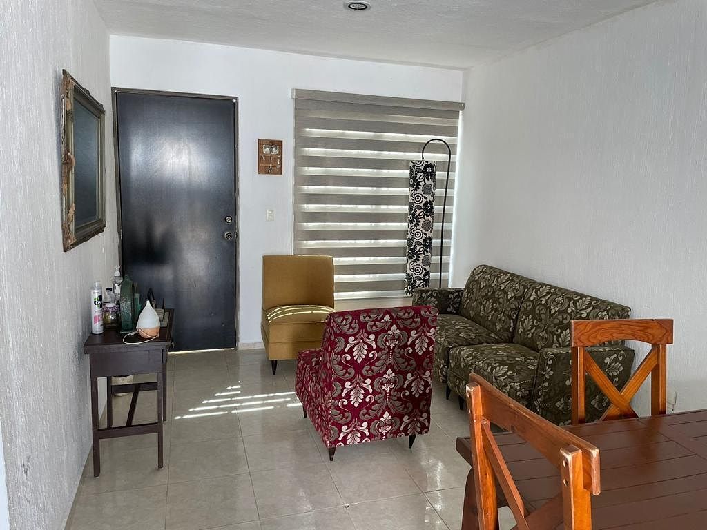 Casa en Los Héroes, Mérida, foto 2 de 9