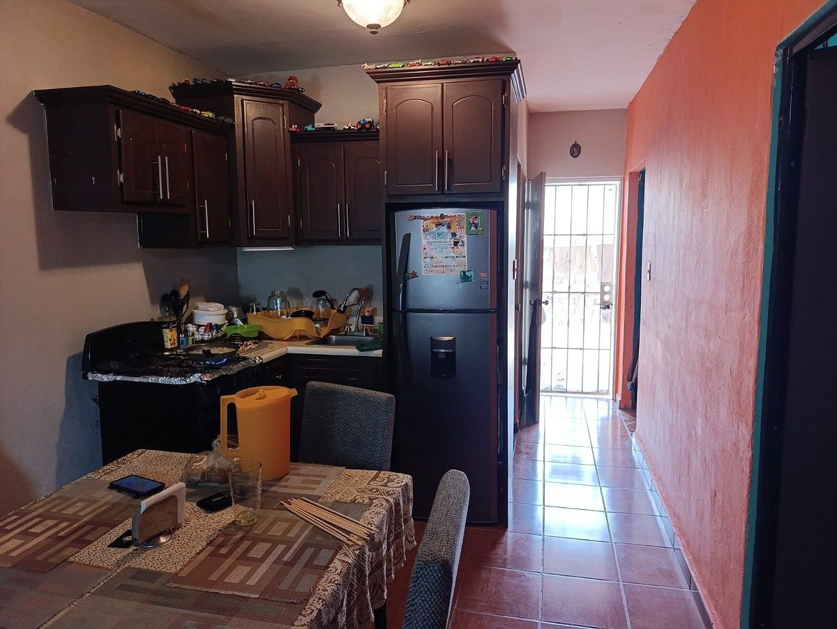 Casa en Parajes de Oriente, Mexicali, foto 5 de 8