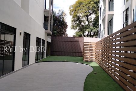 2 Bedroom Apartment in Amores!