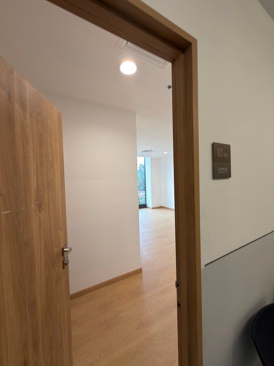 Consultorio en Renta en Capital Medical Center Rayo Vende ®, foto 1 de 5