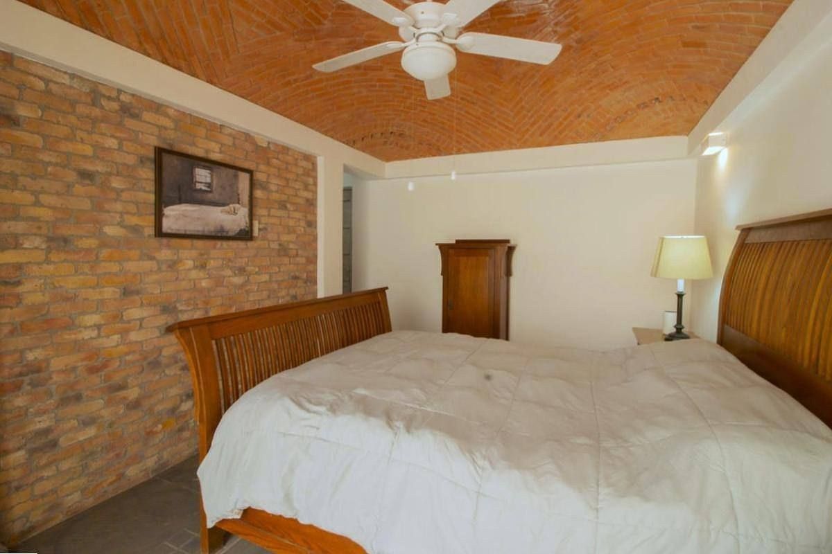 House in San Antonio, San Miguel de Allende, photo 11 of 26