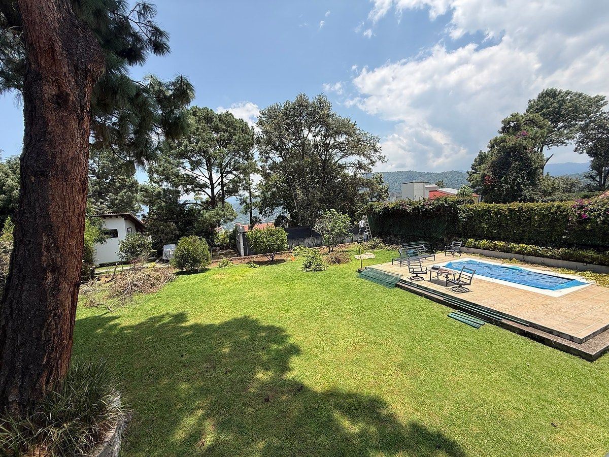 Casa em condomínio fechado em Avándaro, Valle de Bravo, foto 2 de 16