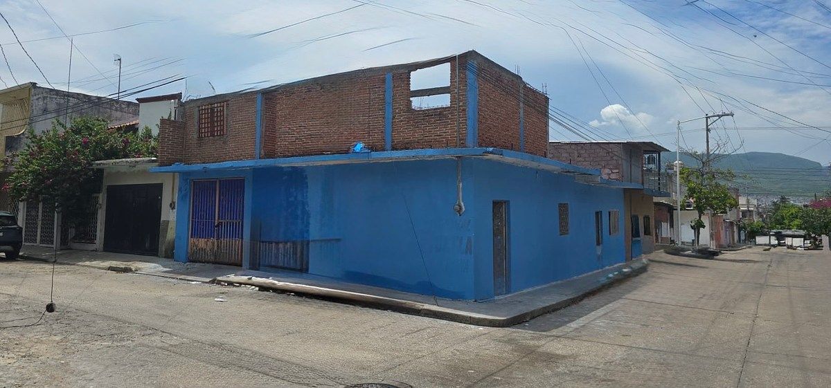 SE VENDE CASA 200 m2 TERRENO COL. BIENESTAR SOCIAL $1,100,000. TUXTLA, foto 1 de 8