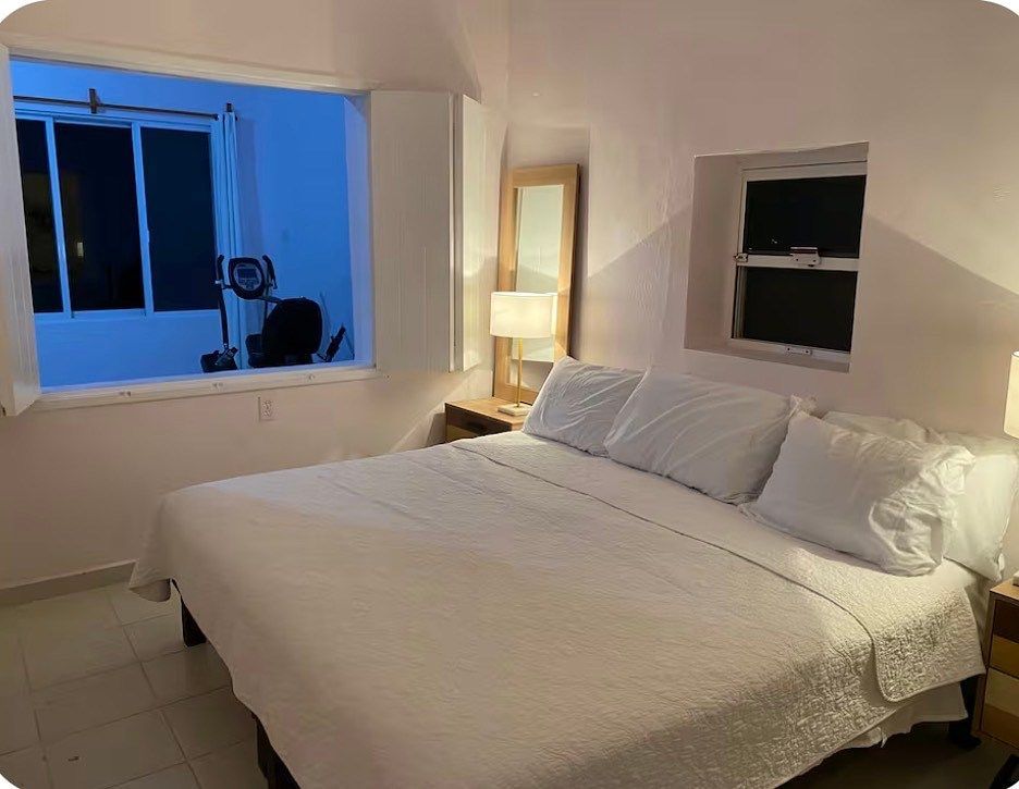 Master bedroom downstairs, foto 12 de 47