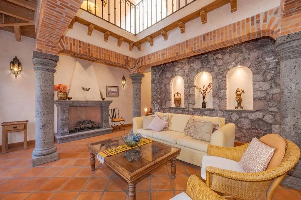 House in Gated Community in San Antonio, San Miguel de Allende, photo 8 of 27