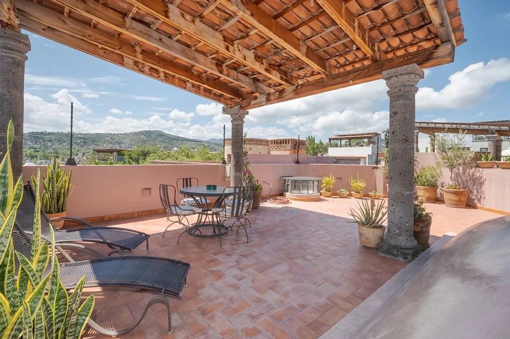 House in Gated Community in San Antonio, San Miguel de Allende, photo 23 of 27