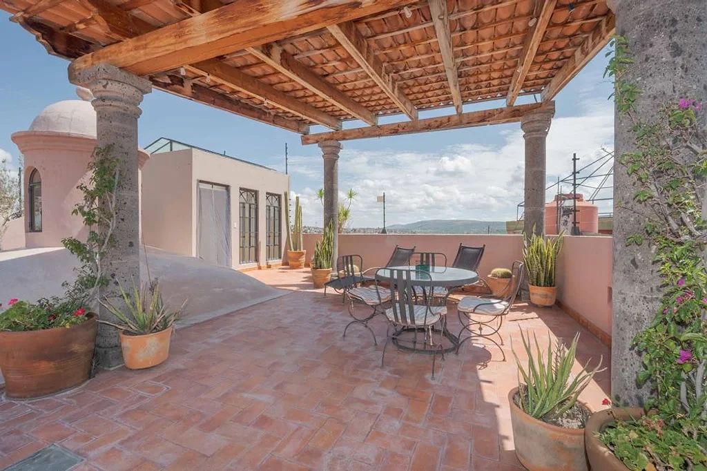 House in Gated Community in San Antonio, San Miguel de Allende, photo 24 of 27